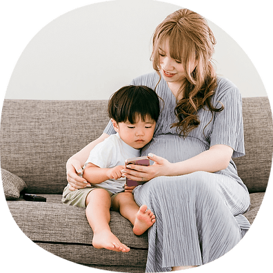 スマホで受診する親子